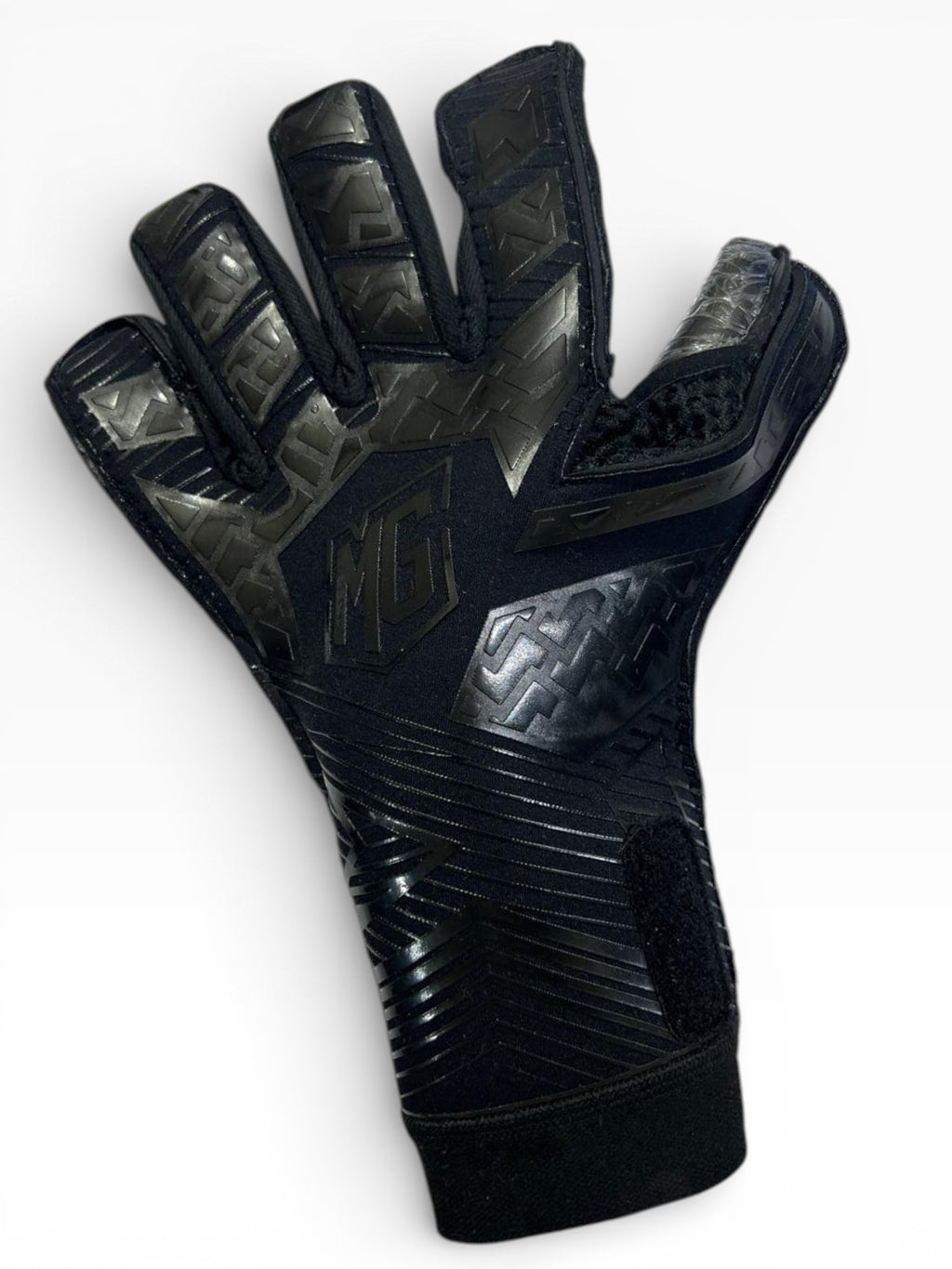 MG Neo Pro – Full Black Edition